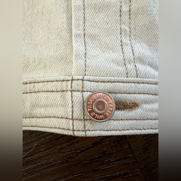 NWT Wild Fable Women's Scoop Neck Reworked Denim
Tiny Vest - Cream XL.  Target - Picture 6 of 9